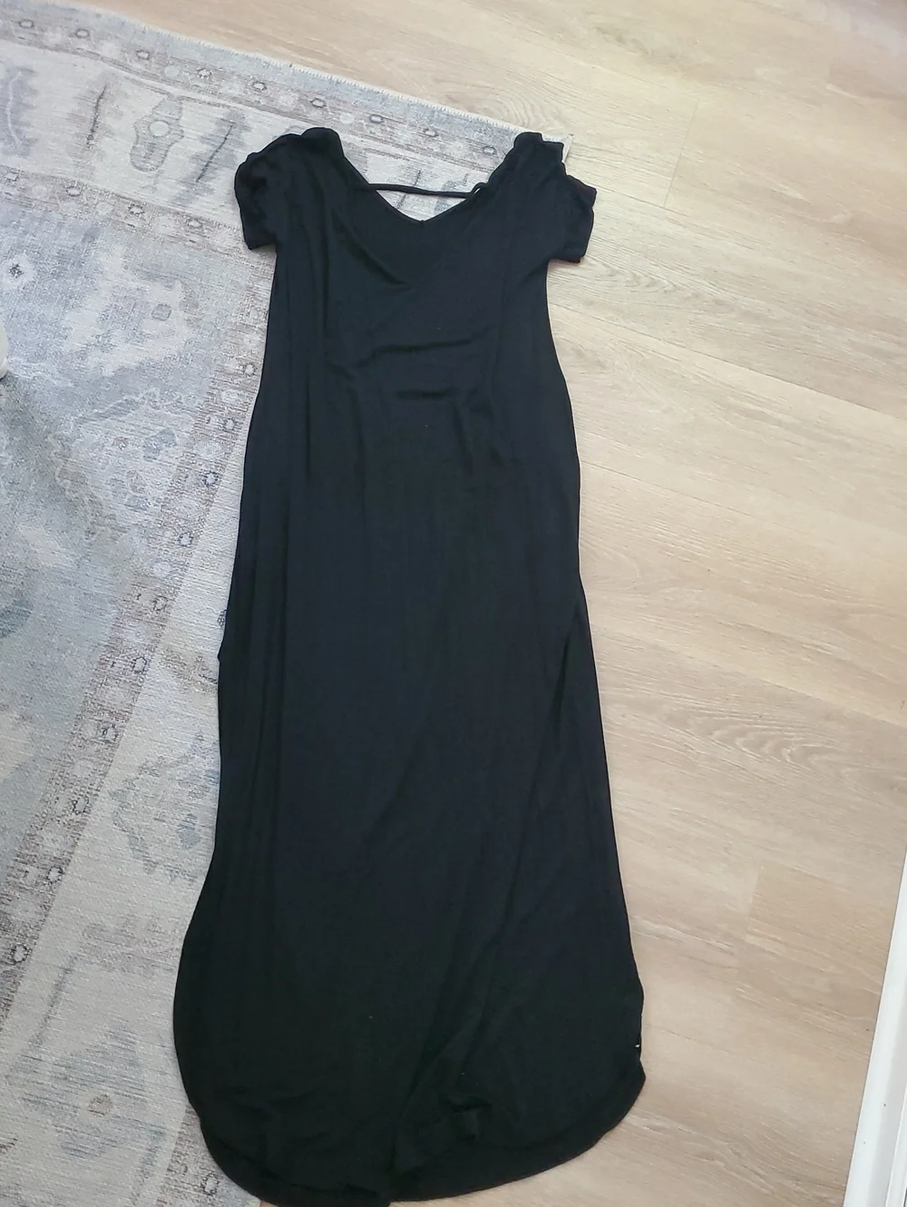 Boutique Black Long Open V Back Pocket Dress Cover-up SzS - Picture 8 of 11